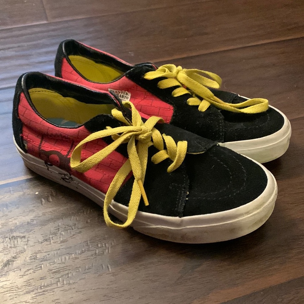 Simpsons old skool vans